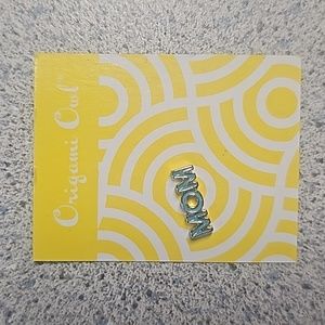Origami Owl "MOM" Charm